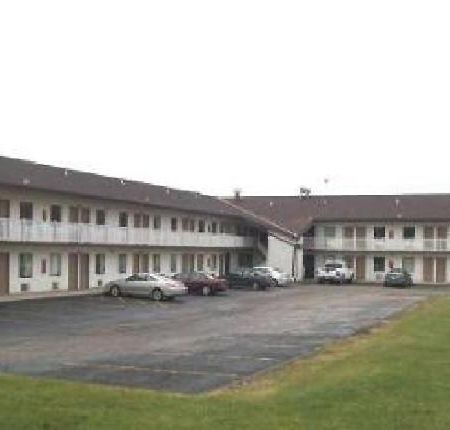 Hilltop Inn Pittsburgh Crafton Exterior foto