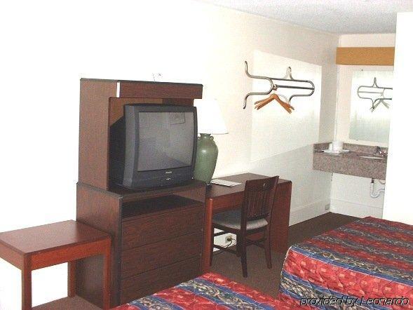 Hilltop Inn Pittsburgh Crafton Habitación foto